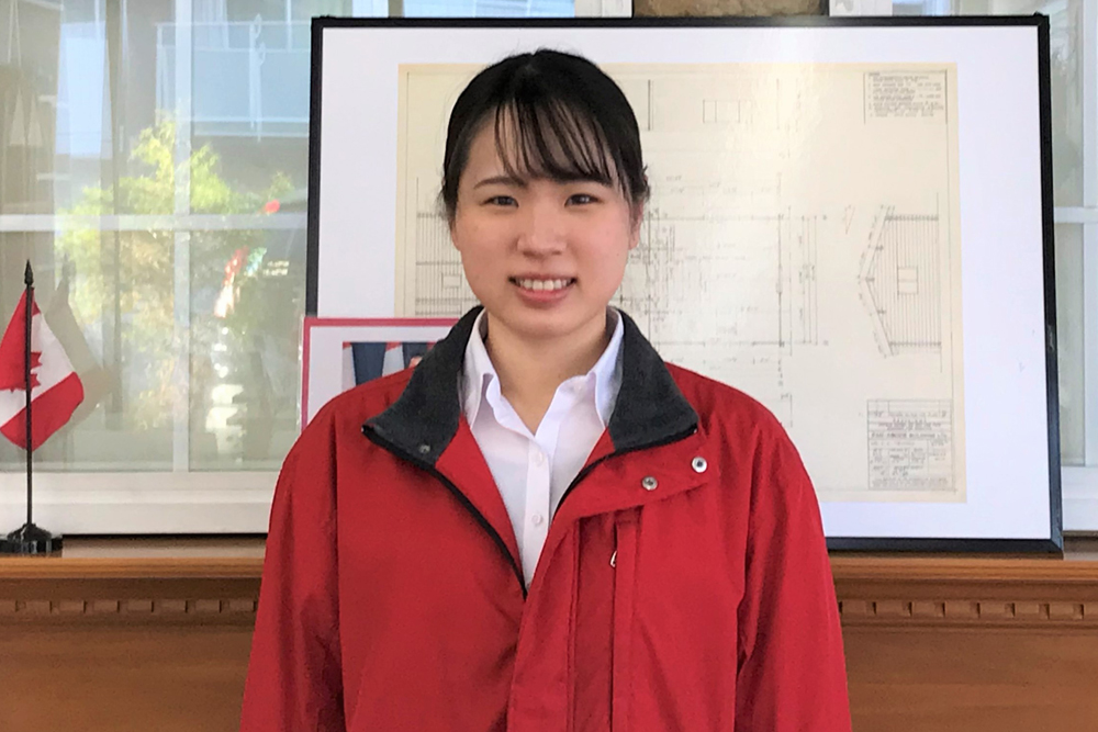 中村 友美
