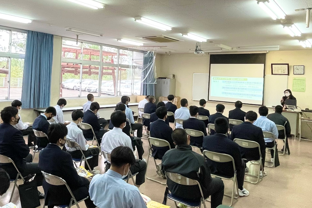 【高校の先生方へ】学校見学会　随時 受付中！