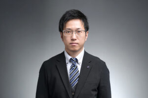 篠田 秀明