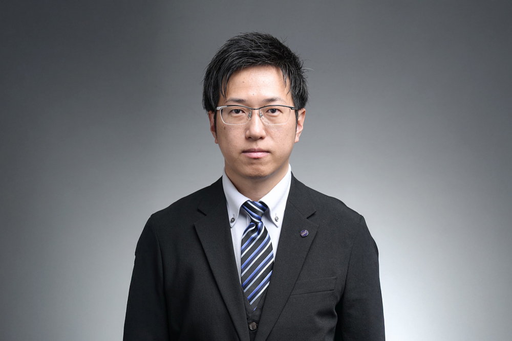篠田 秀明